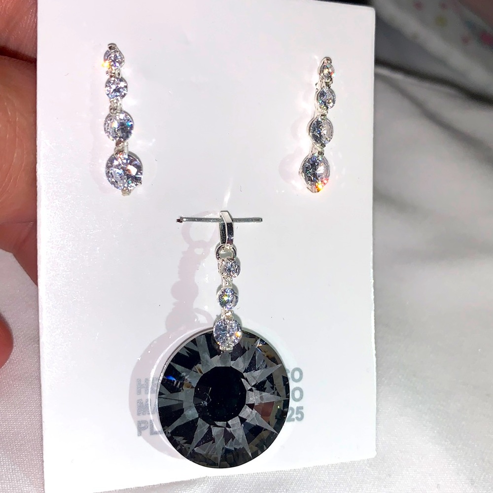 .925 Sterling Silver Set earrings and Pendant